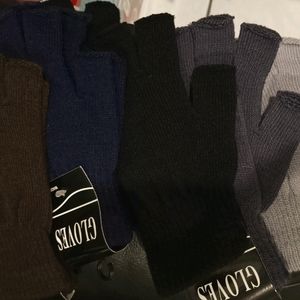 Fingerless gloves